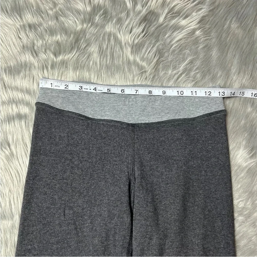 Lululemon Ribbed Gray Ruched Leggings Size 6